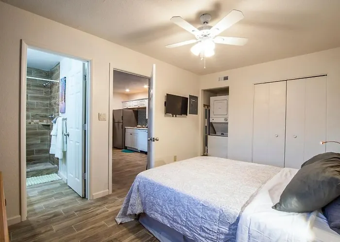 41b - Modern 1bd Heated Pool * Casa Grande
