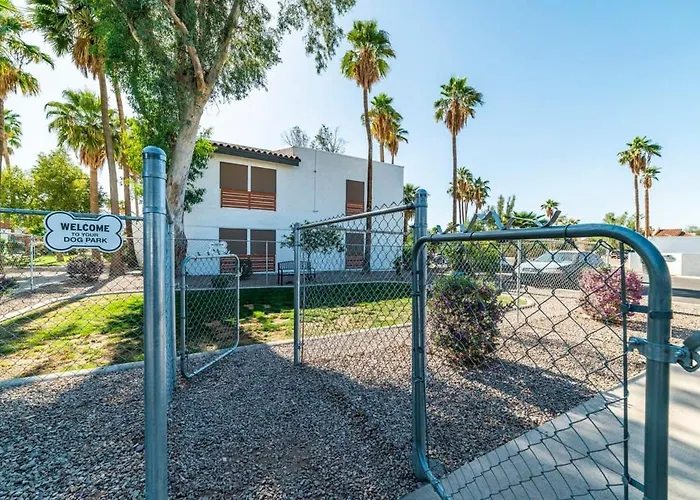 41b - Modern 1bd Heated Pool *